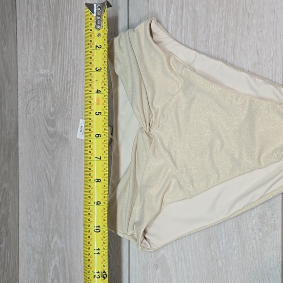 NWOT L Space Women Anthropologie Bitsy Cut Swim bottom Sz XS - Picture 5 of 7